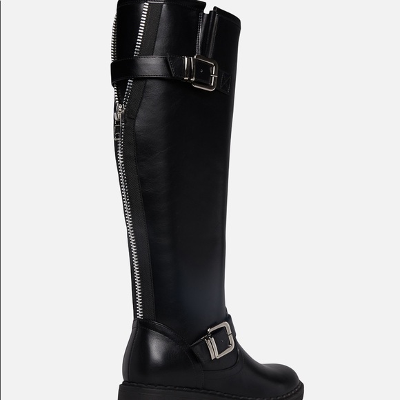 NIB Shoedazzle Georginna Buckled Flat Boot - Picture 4 of 13